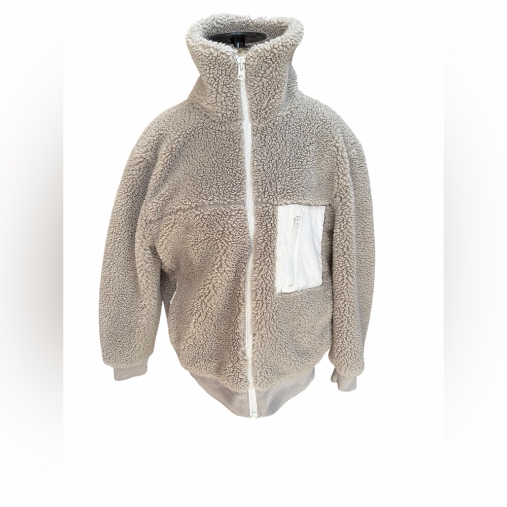 Aritzia Wilfred free Teddy Gray Sherpa Jacket‎ size medium